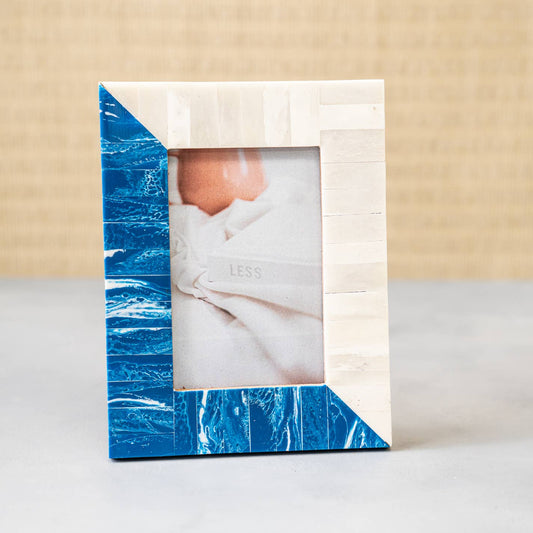 Blue & White 4x6 Photo Frame