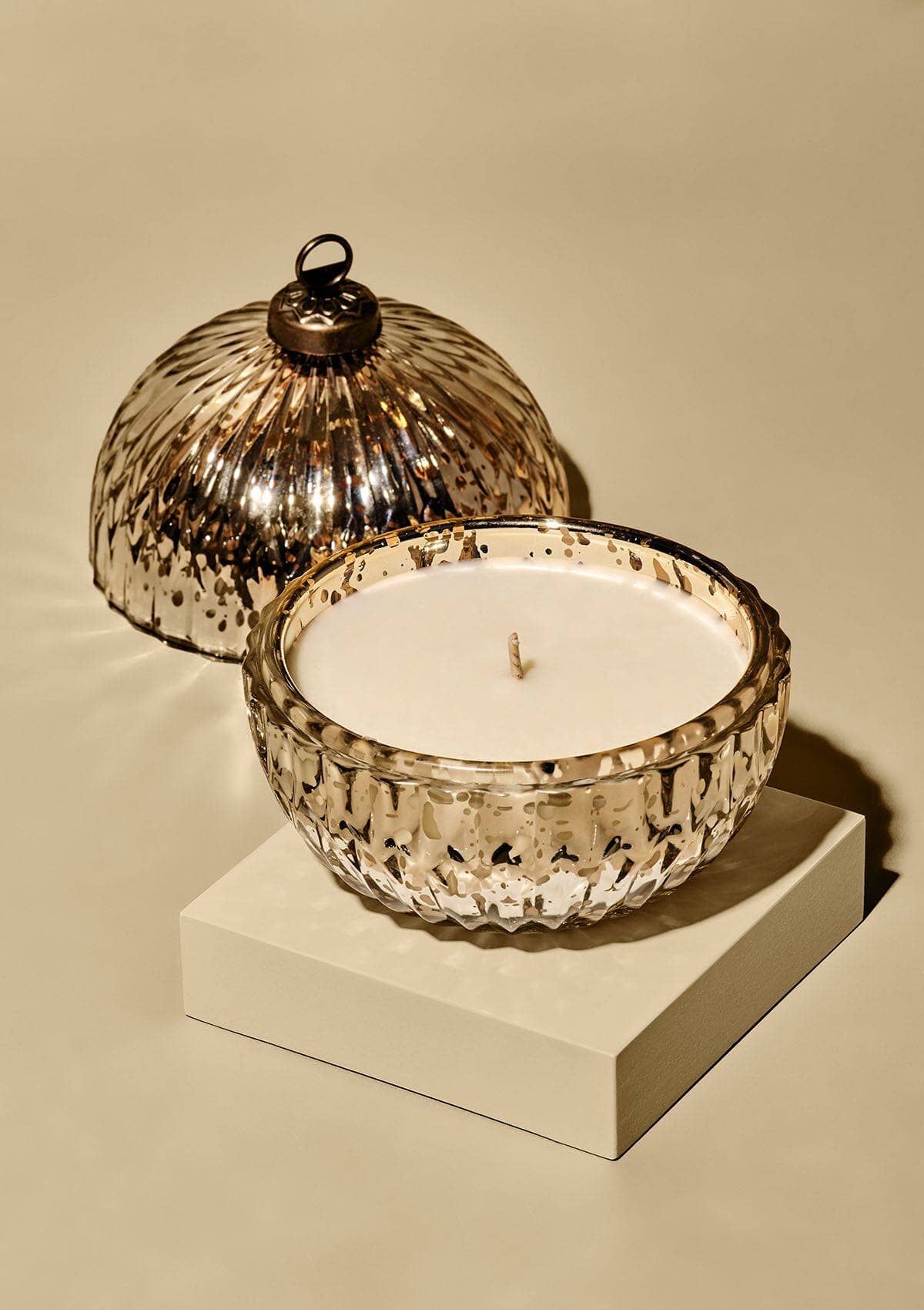 Winter Thyme Scented Ornament Candle