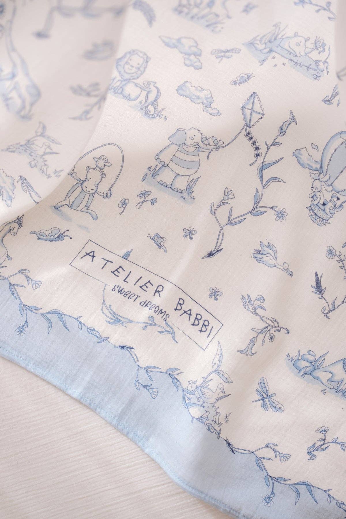 Blue Double-Layer Muslin Blanket - Toile De Jouy 27.5” x 27.5”