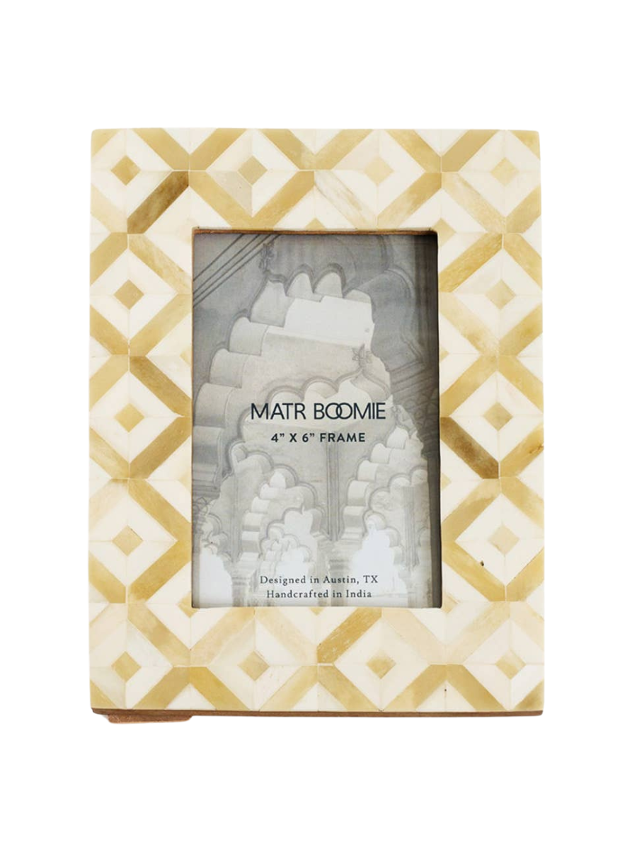 Dari Sandstone Frame - 4" x 6"