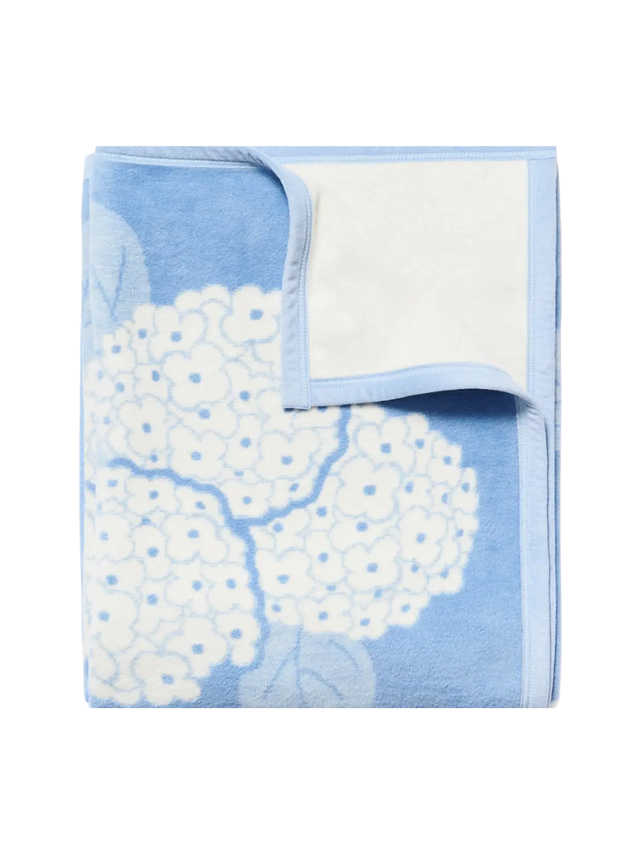 Hydrangeas Light Blue Blanket