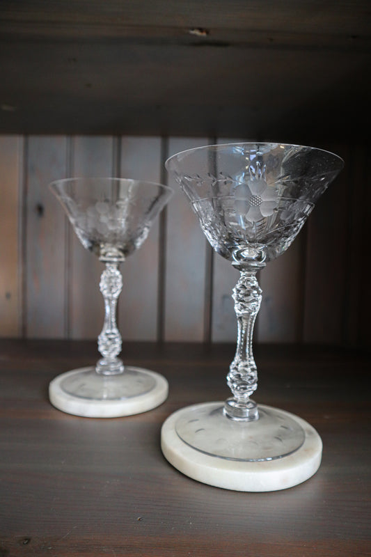(Set of 2) Vintage Pinecone Stemmed Glasses