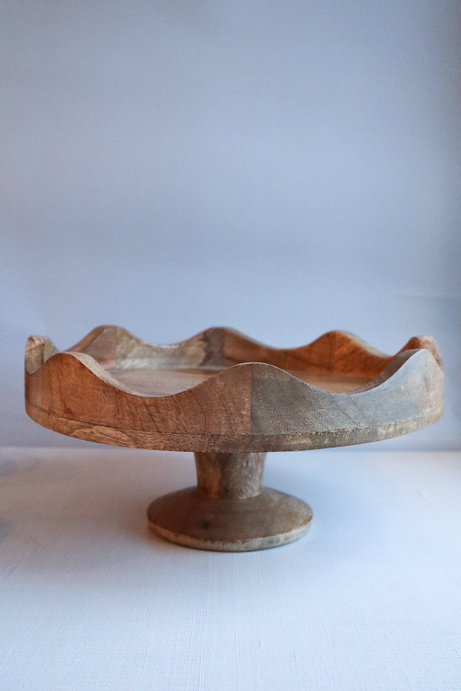 Scallop Cake Stand