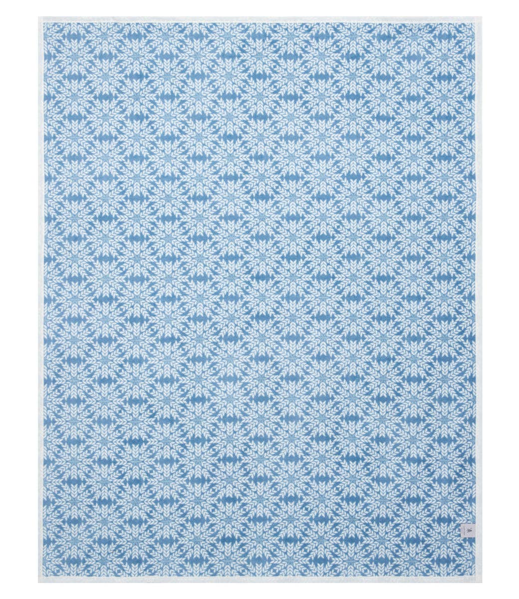 Nordic Frost Blanket: Original