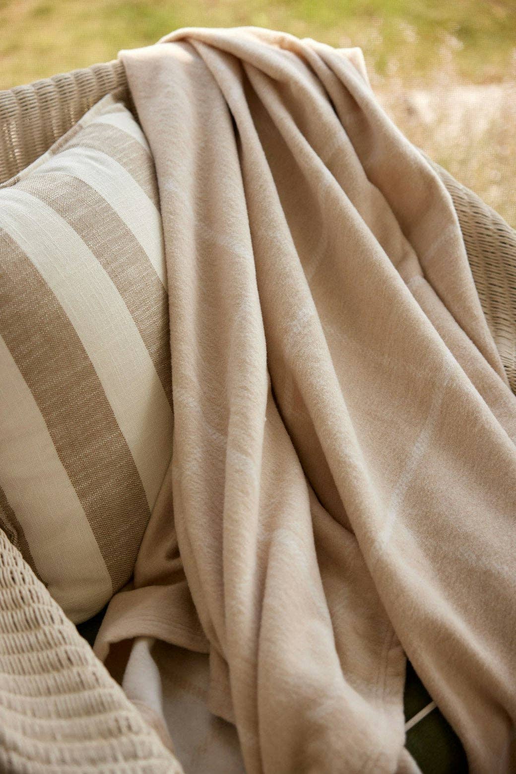 Windowpane Wheat: Lightweight