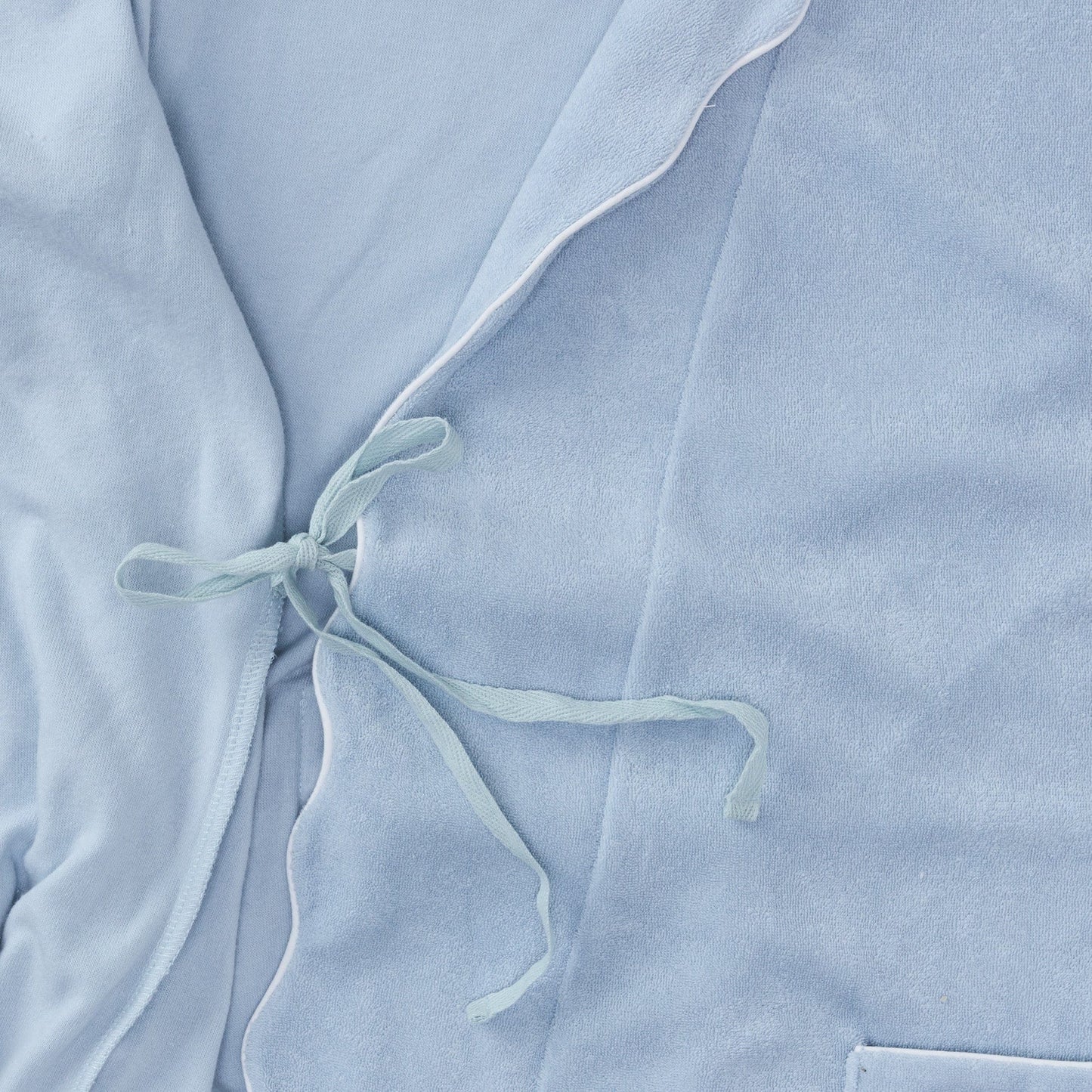 Women's Long Lightweight Scallop Robe