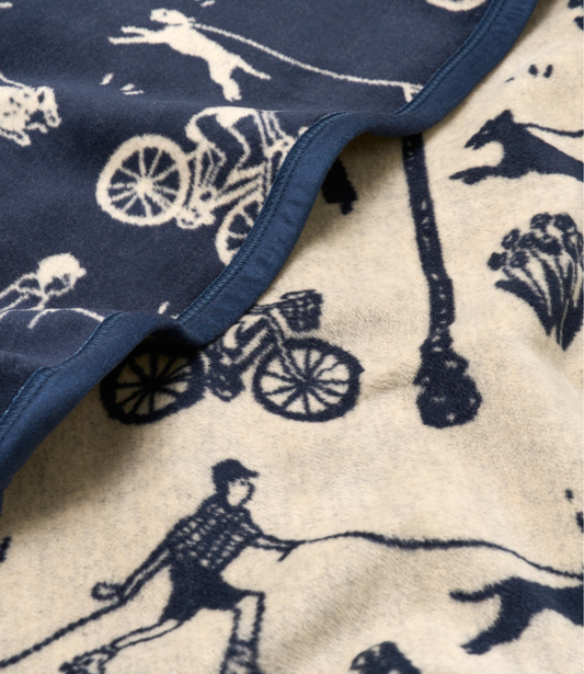 Parkside Pups Midi Blanket: Midi
