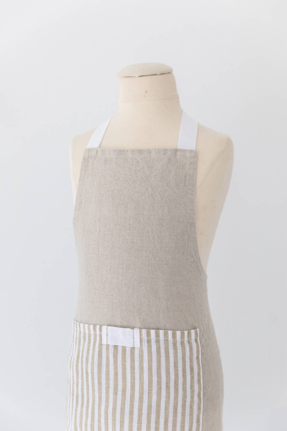Keepsake Jar Linen Child Apron Oatmeal