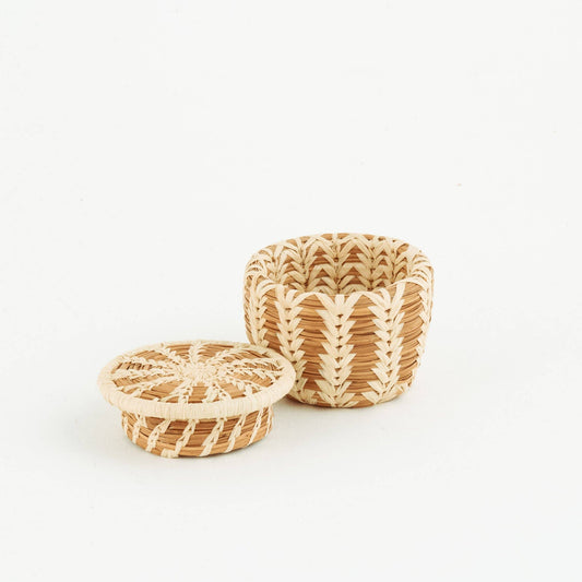 Miniature Pine Needle Basket with Lid