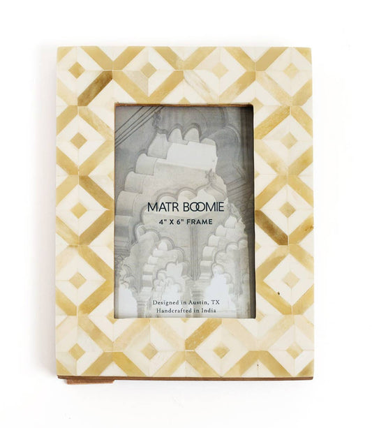 Dari Sandstone Frame - 4" x 6"