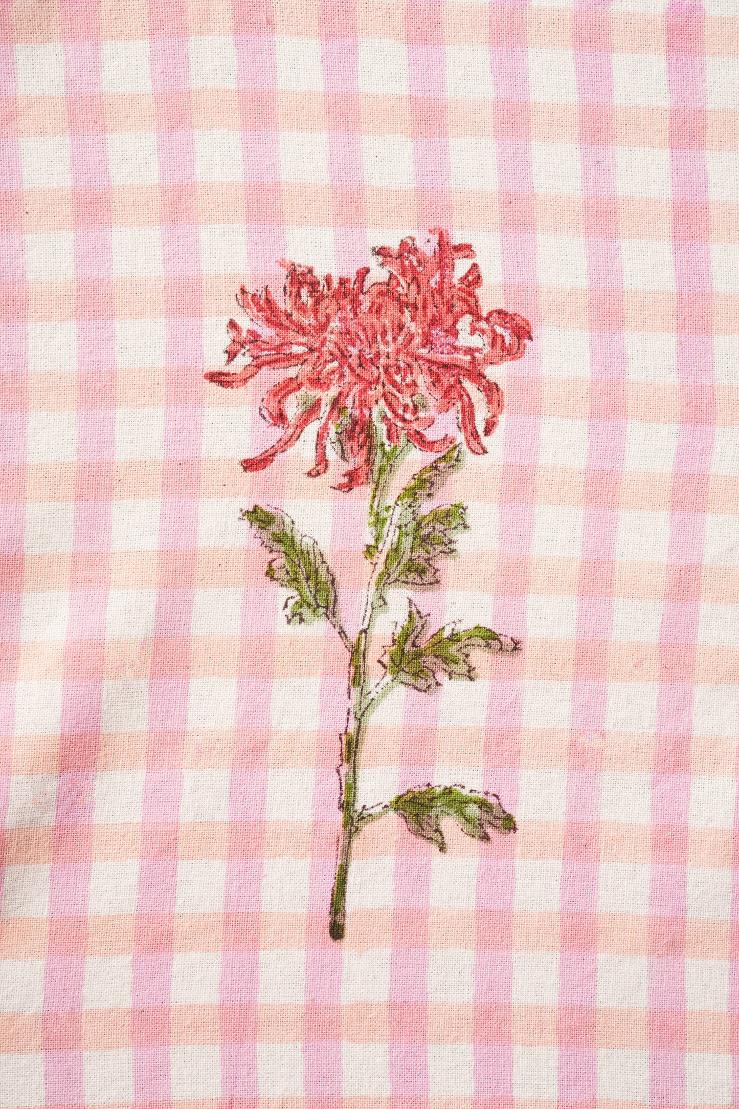 Dahlia Gingham Tablecloth (60" x 90")