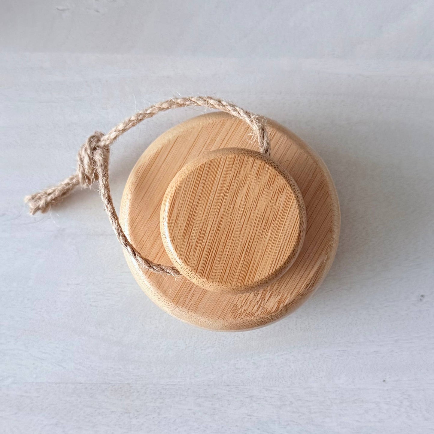 Round Dry Body Brush with String - Sisal