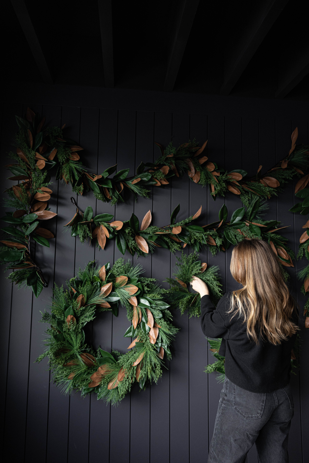 Magnolia Norfolk Cypress Mixed Real Touch Wreath - 14"