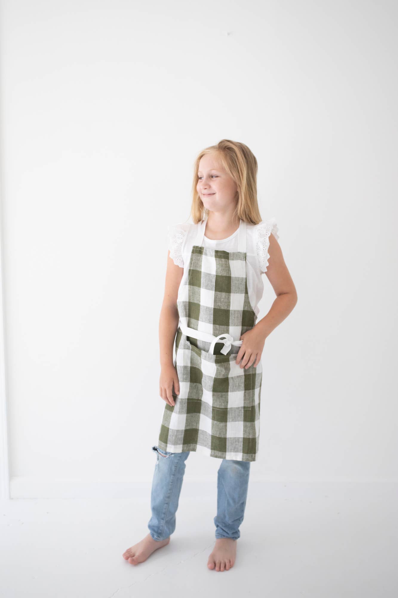 Keepsake Jar Linen Child Apron in Olive Gingham