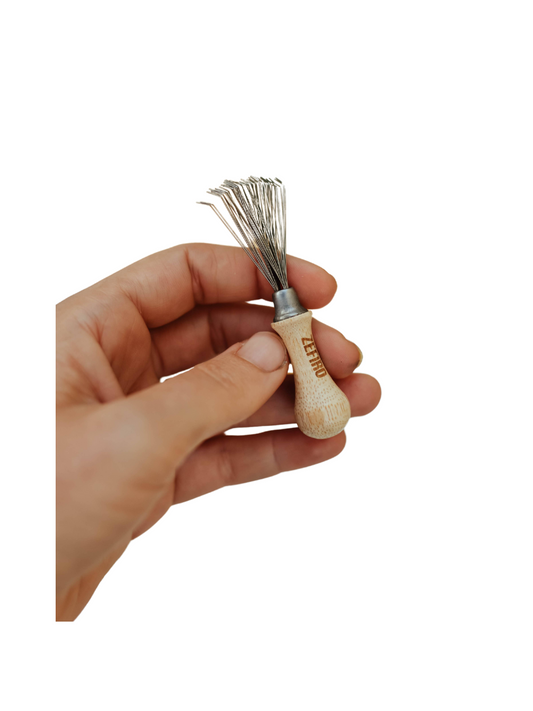 Hairbrush Cleaning Tool