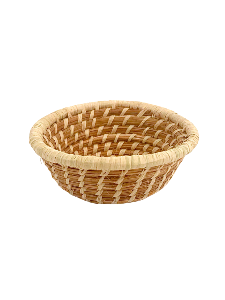 Miniature Pine Needle Basket with Rim