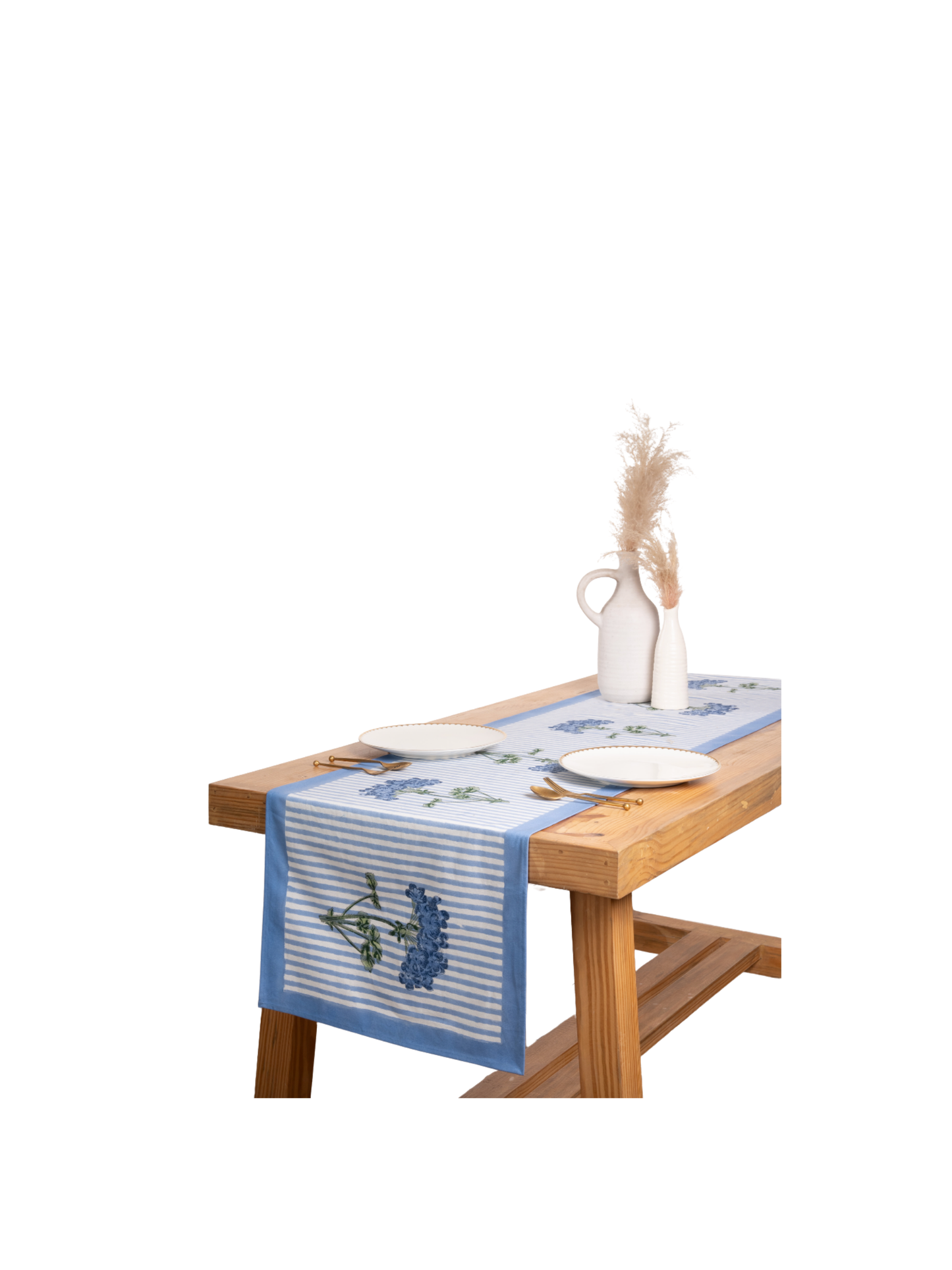 Blue Hydrangea Tablerunner