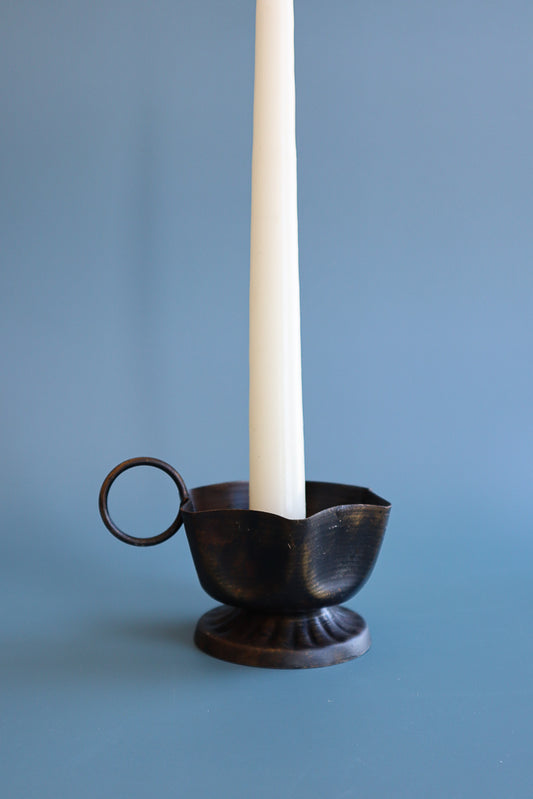 Frill Candle Holder