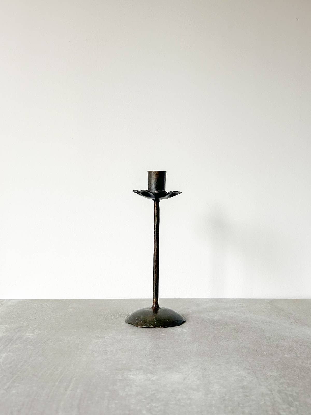 Large Daisy Candle Holder