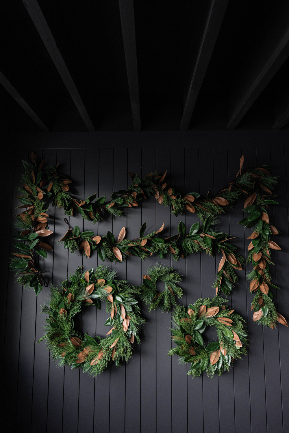 Magnolia Norfolk Cypress Mixed Real Touch Wreath - 14"