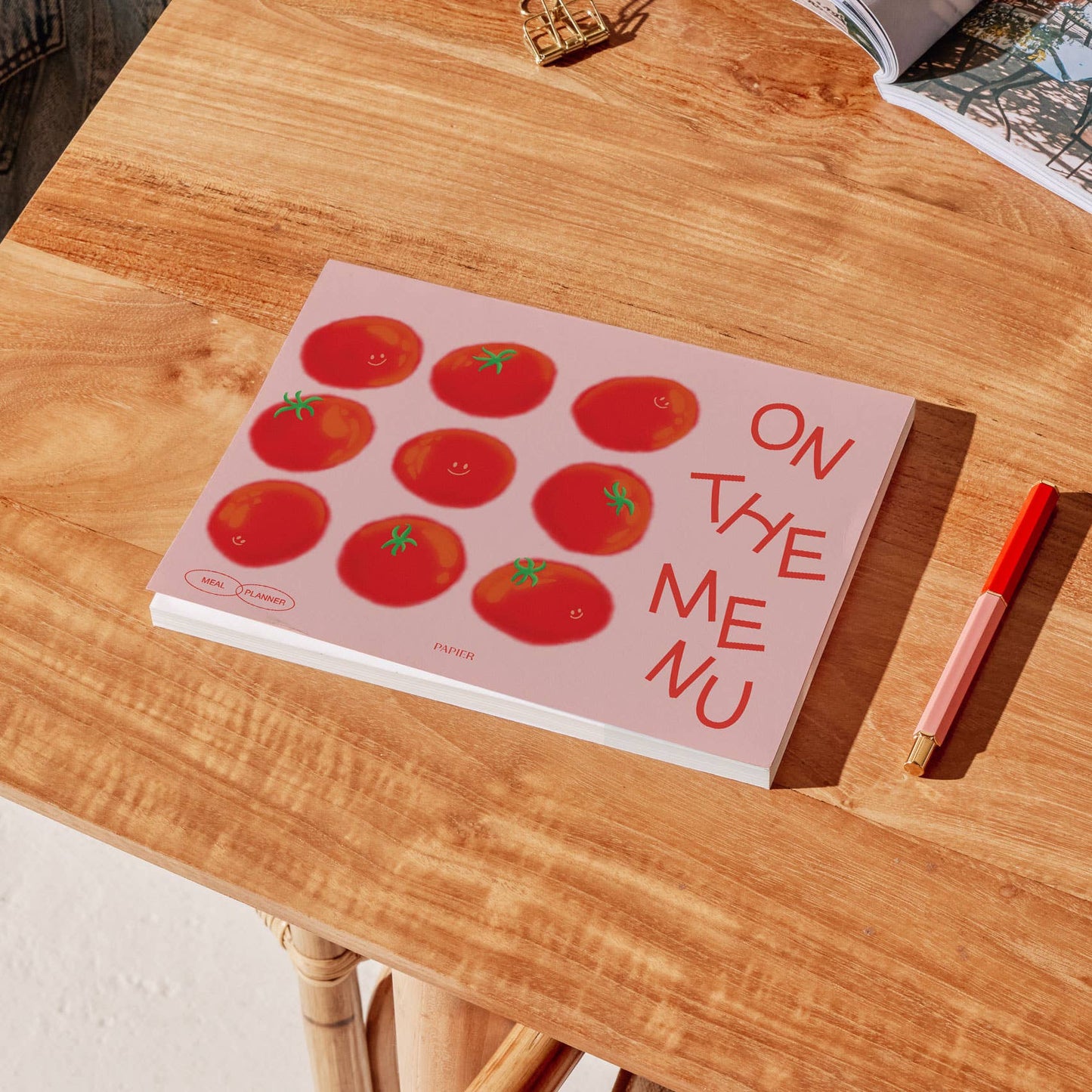 Tomato Weekly Meal Planner & Grocery List