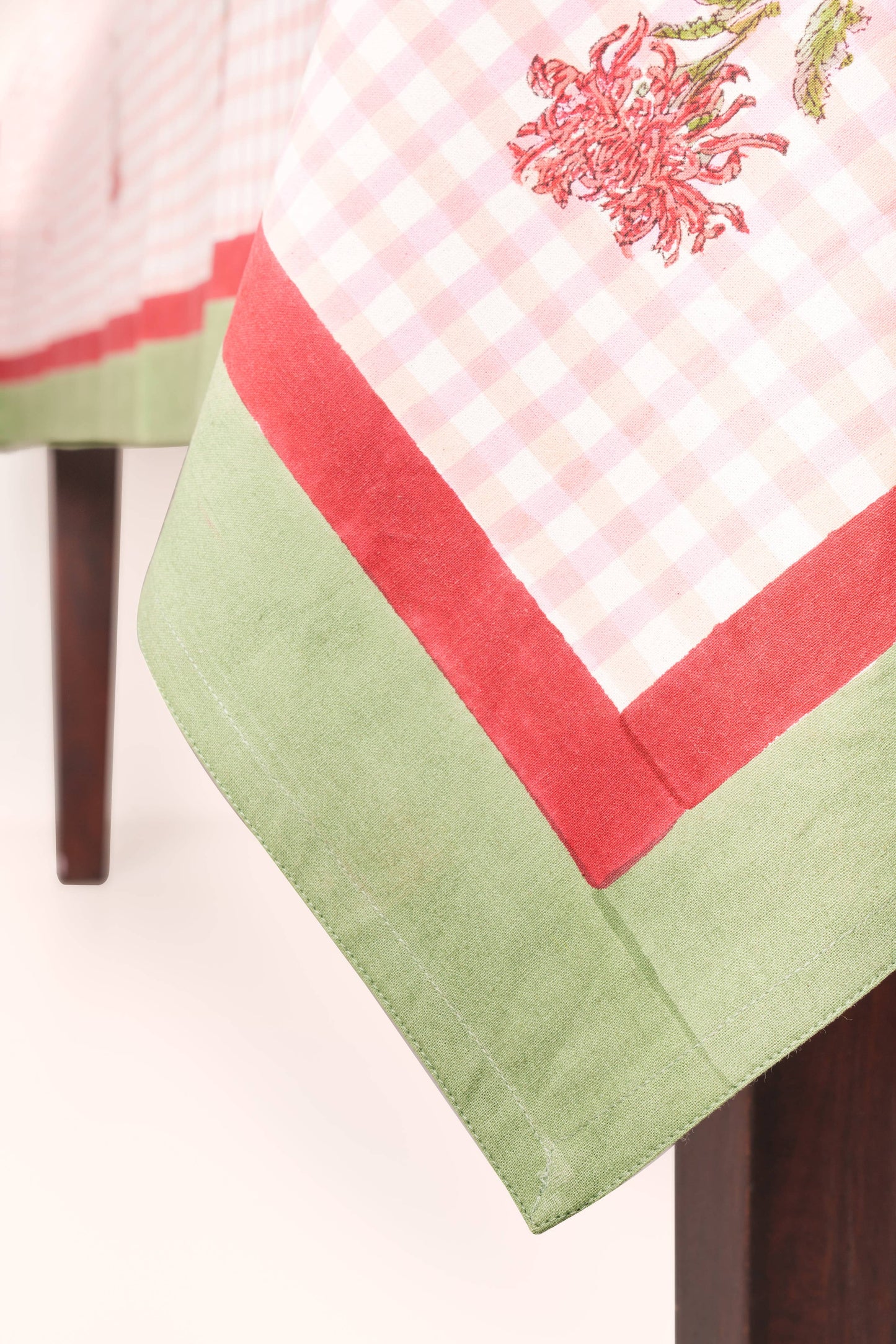 Dahlia Gingham Tablecloth (60" x 90")