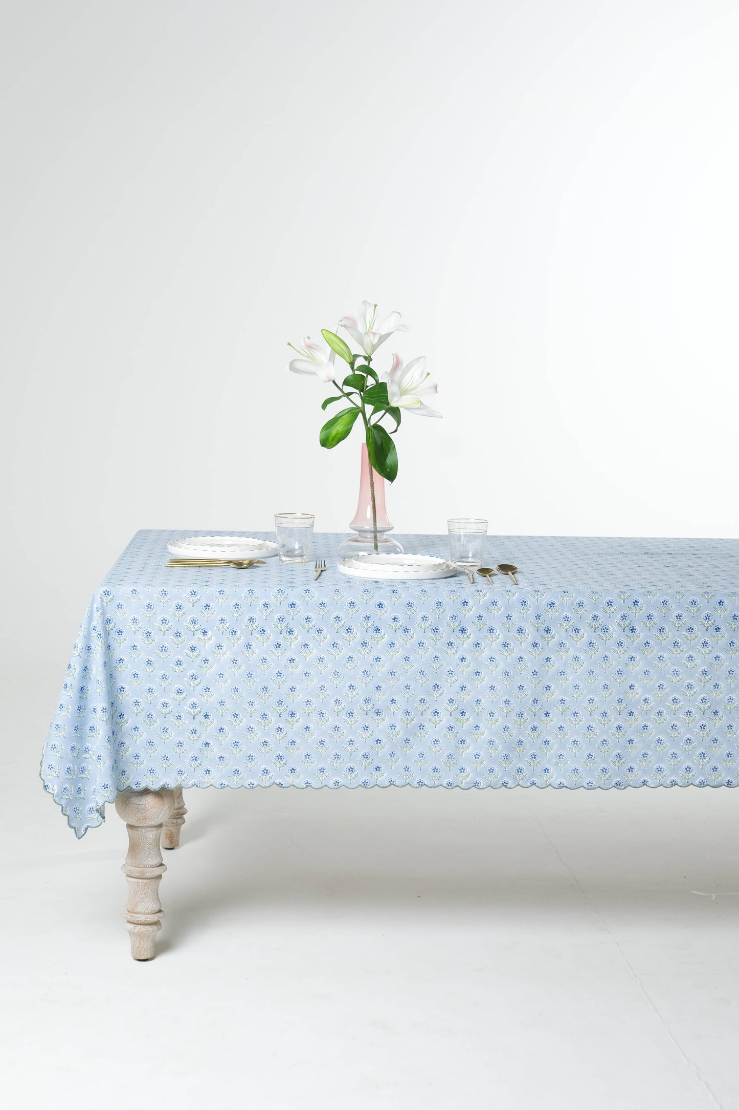 Mona Scallop Embroidered Blockprint Tablecloth in Blue: 70x120