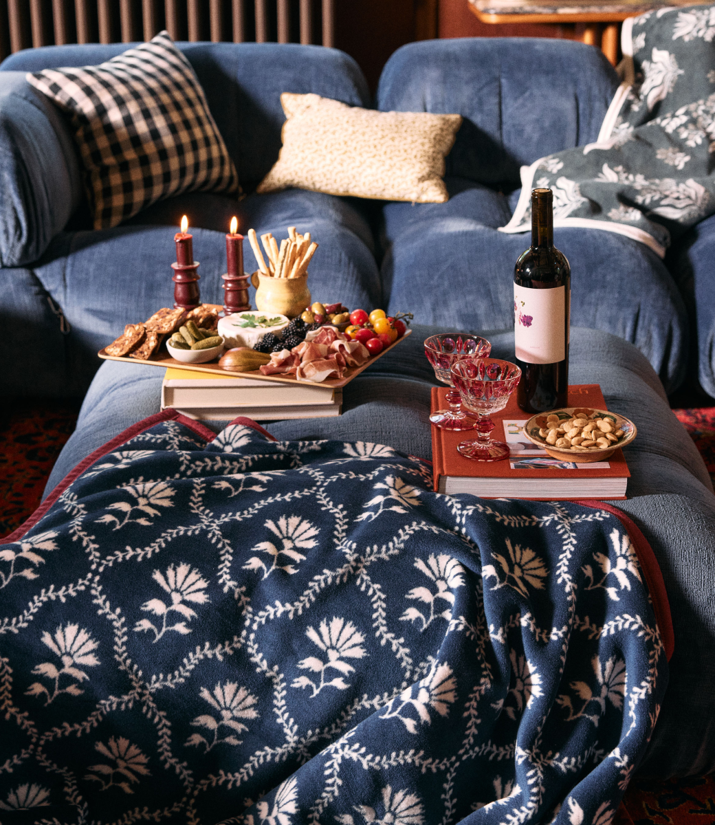 Floral Trellis Blanket: Original