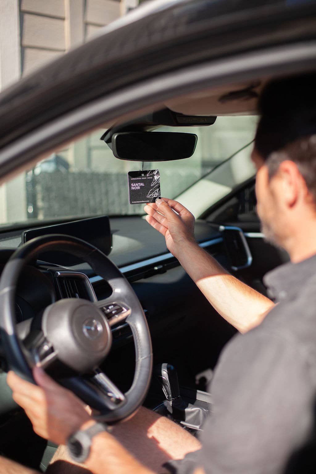 Santal Noir Car Freshener